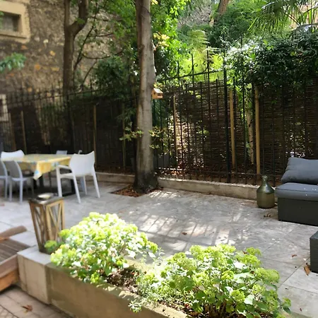 Magnifique Avec Terrasse A Cote De La Tour Eiffel Apartmán *